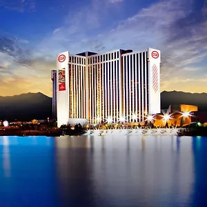 Feriested Grand Sierra And Casino ****